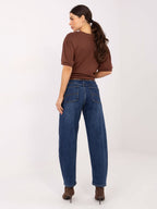 Stylowe ciemnoniebieskie jeansy baloon z paskiem - Viana