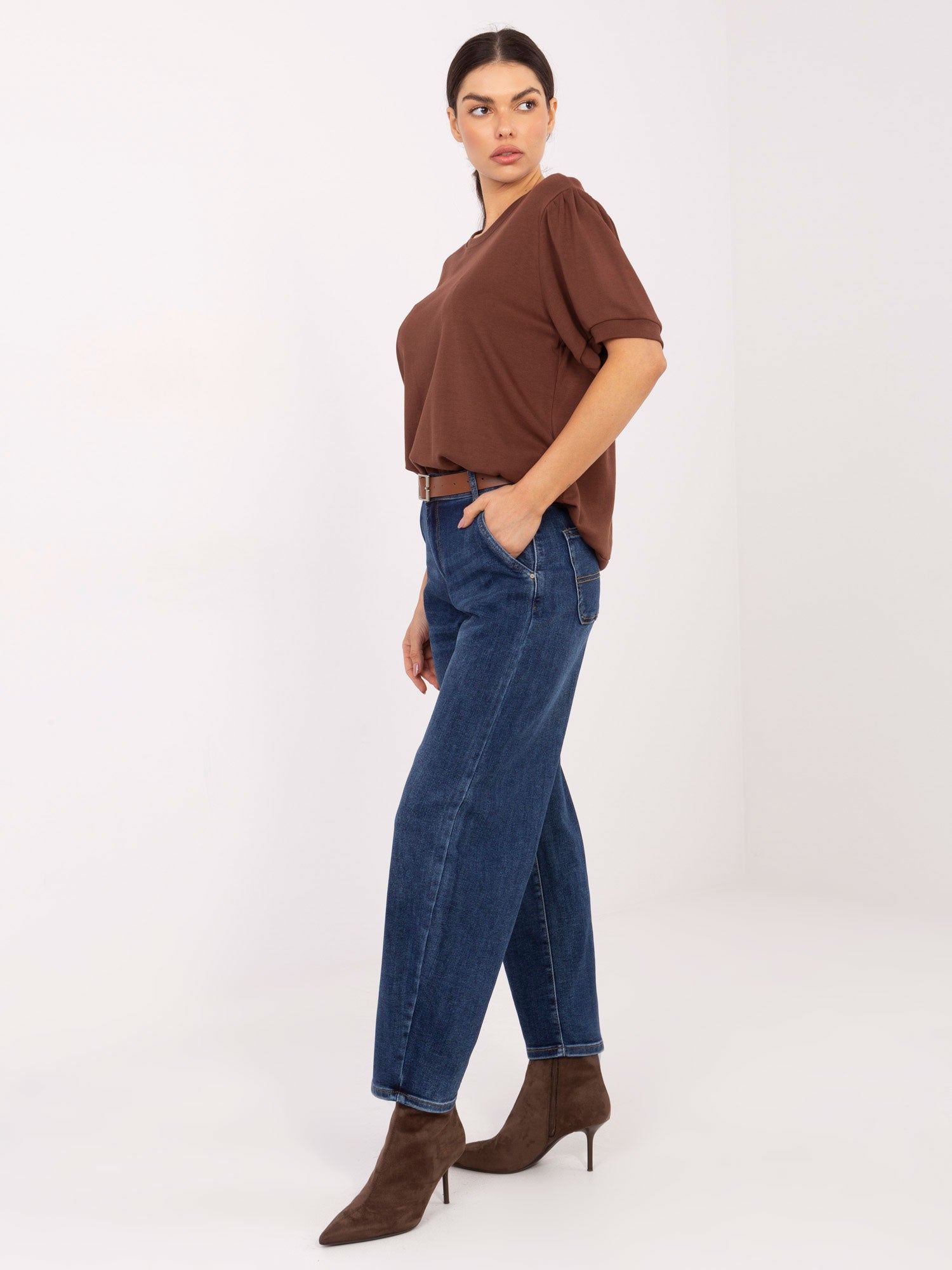 Stylowe ciemnoniebieskie jeansy baloon z paskiem - Viana