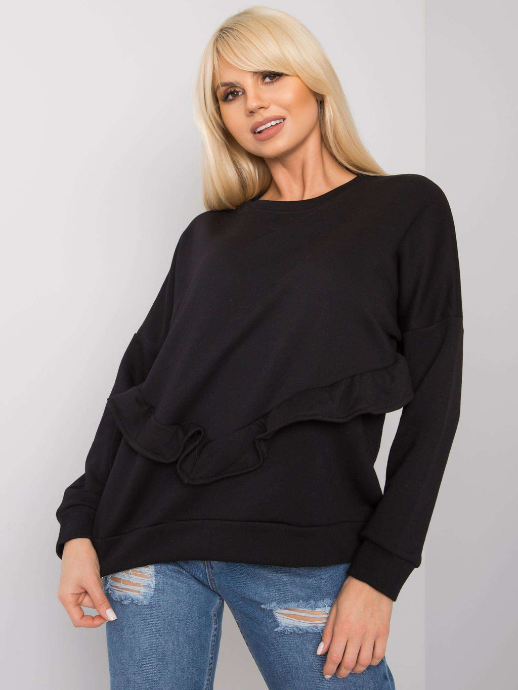 Czarna elegancka bluza bez kaptura z ozdobną falbaną - Zora